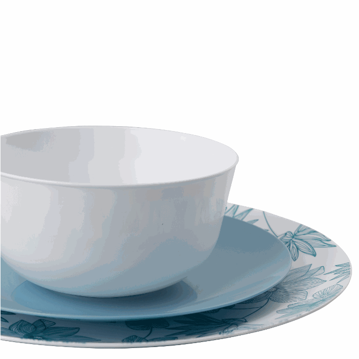 Blue and White Round Plastic Plates - Bella Plate Pro Linens