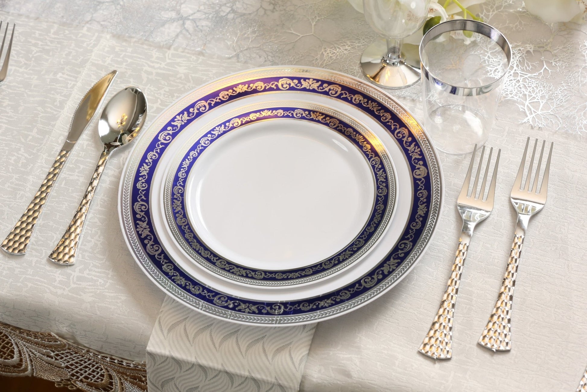 Blue and Silver Round Plastic Plates - Royal Plate Pro Linens