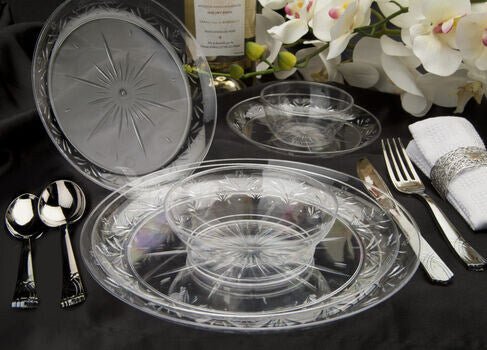 Crystal Clear Round Plastic Plates (20 Pack) - Simcha Collection Plate Pro Linens