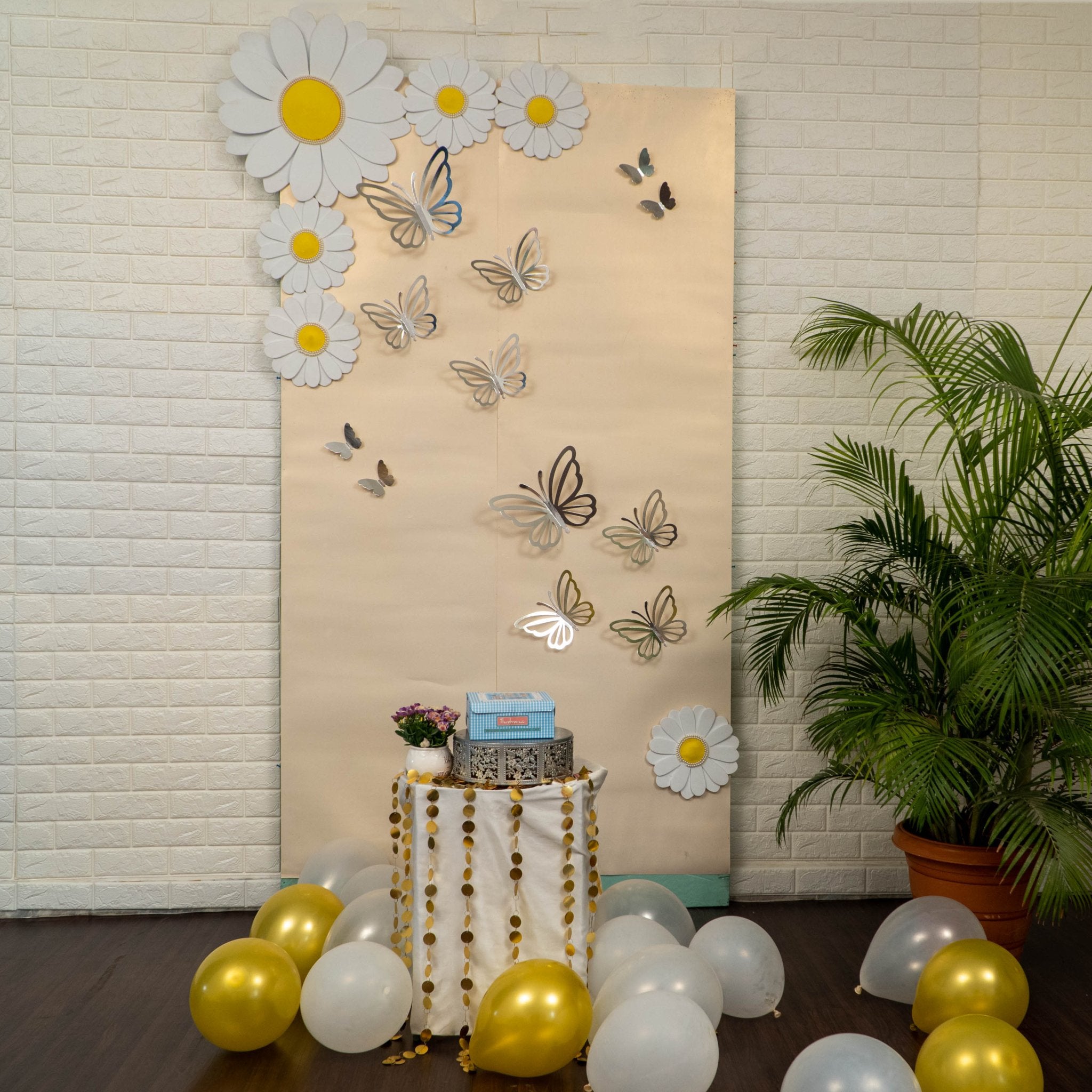 Daisies and Butterflies Backdrop Kit Kit PRO Indian