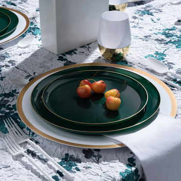 Green and Gold Round Plastic Plates - Edge Plate Pro Linens