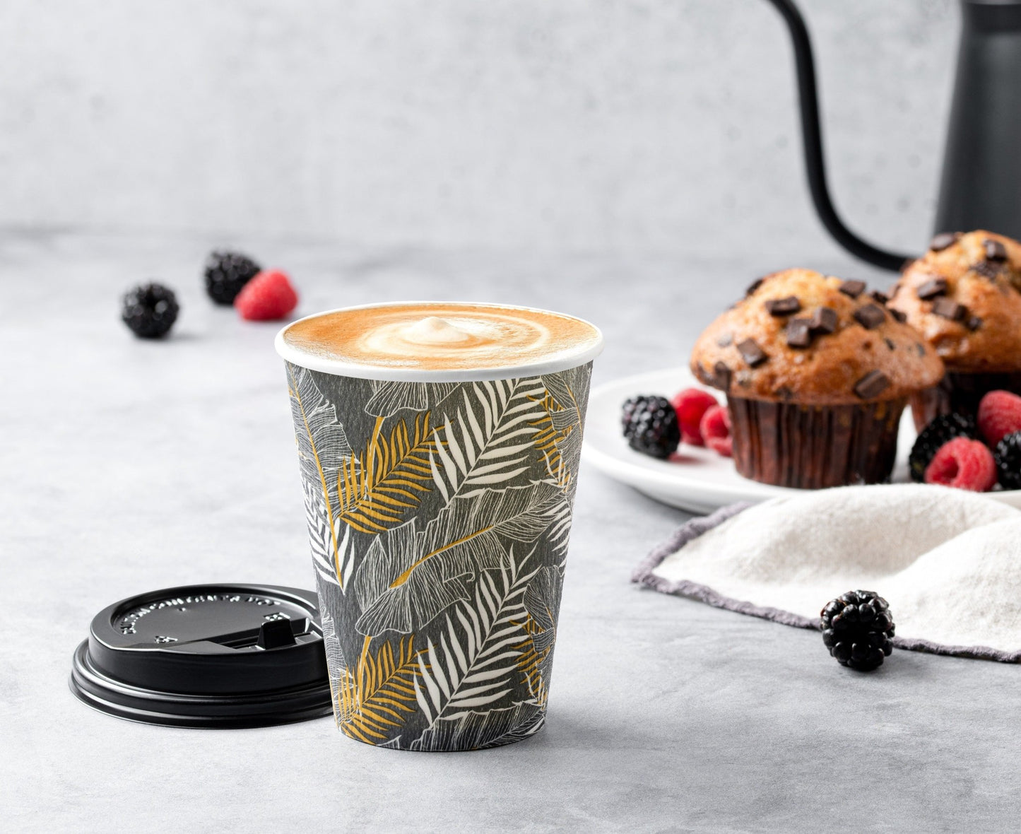 Insulated Paper Coffee Cups with Lids - Pro Linens