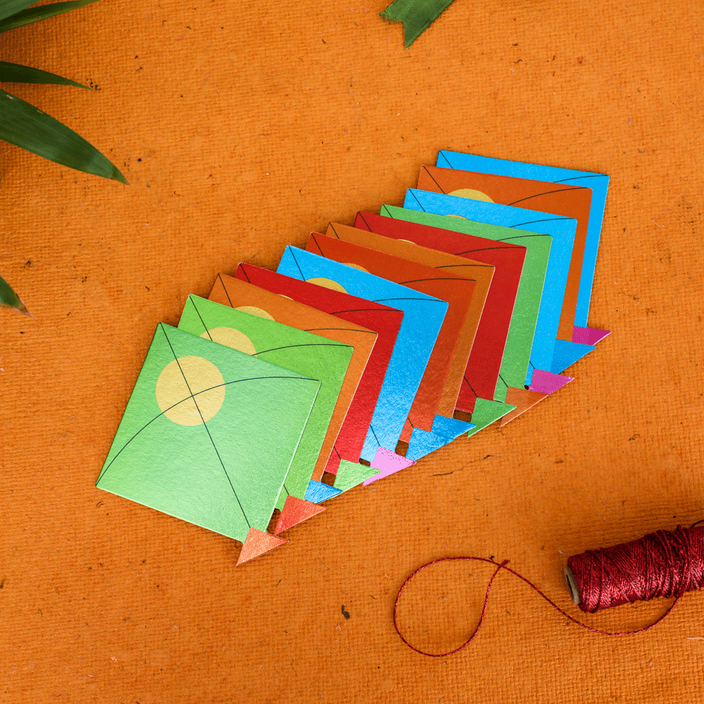 Kite Decor - Small Paper PRO Indian