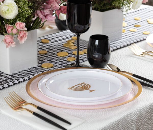 White and Gold Round Plastic Plates 10 Pack - Chanukah Plate Pro Linens