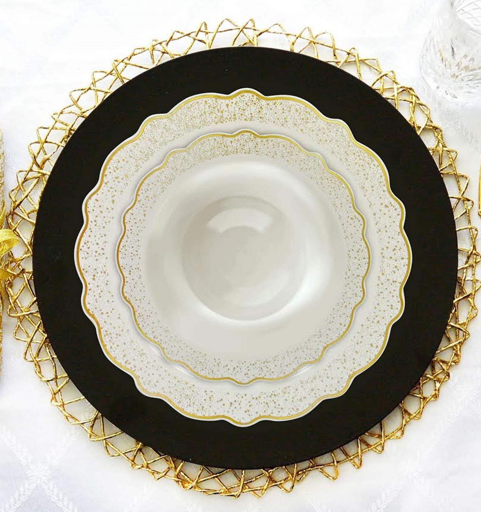 White and Gold Round Plastic Plates - Confetti Plate Pro Linens