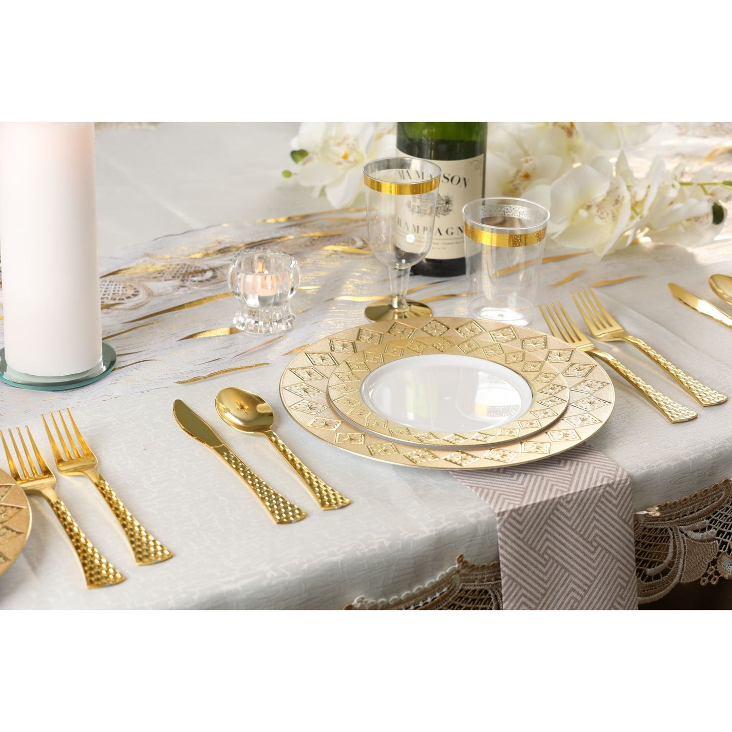 White and Gold Round Plastic Plates - Imperial Plate Pro Linens